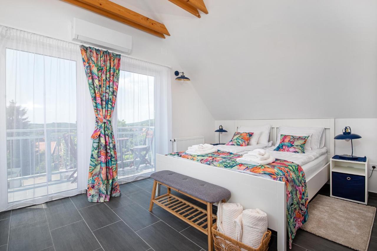 Apartment Papoula Vendeghaz